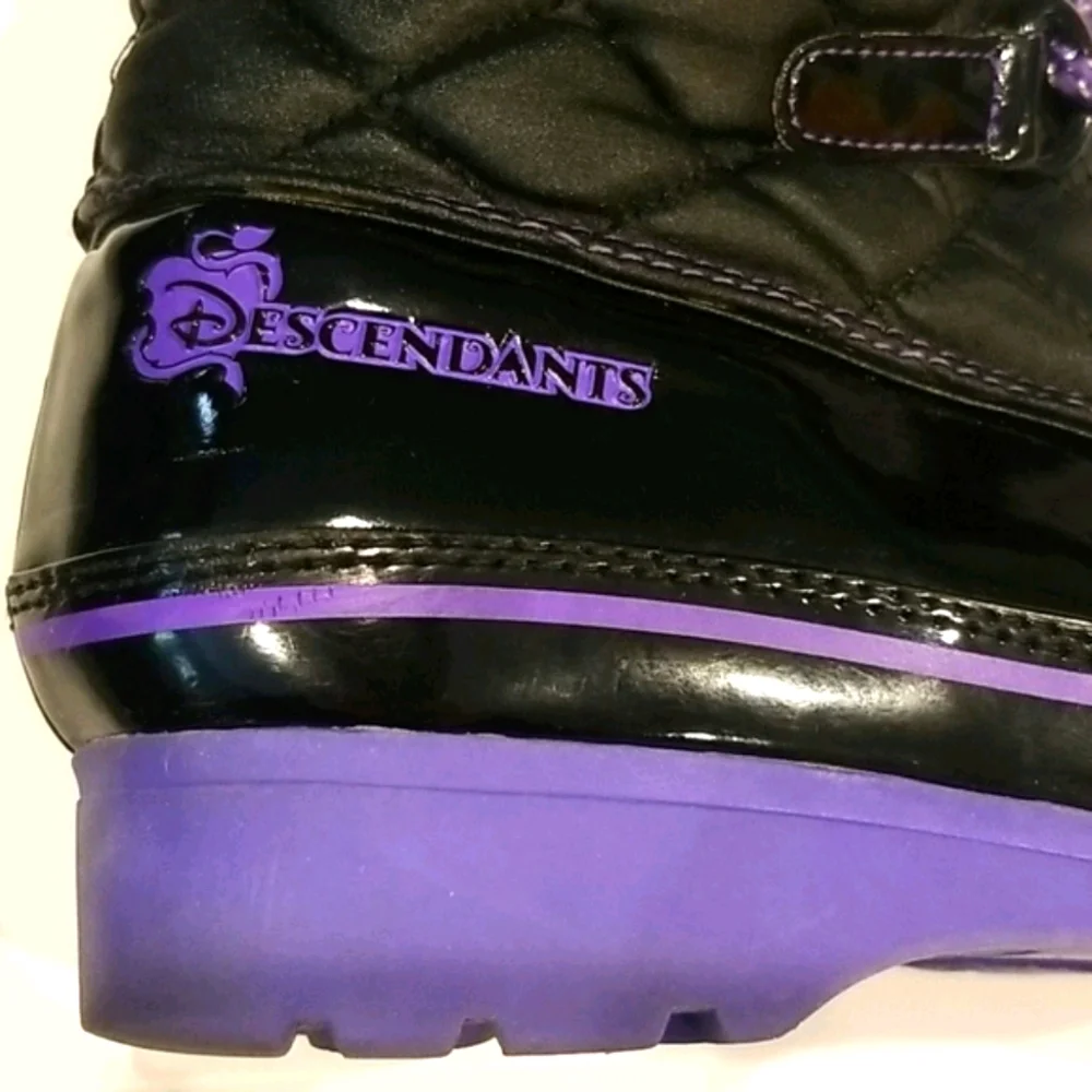 Disney Descendants Winter Snow Boots